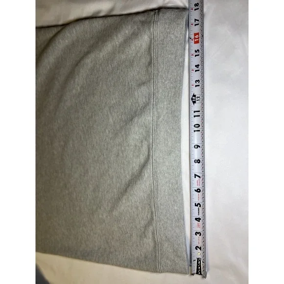 Vineyard Vines Sweater  Kids XL (18) Gray & Blue 1/4 Zip Pullover Preppy Casual - Picture 2 of 12